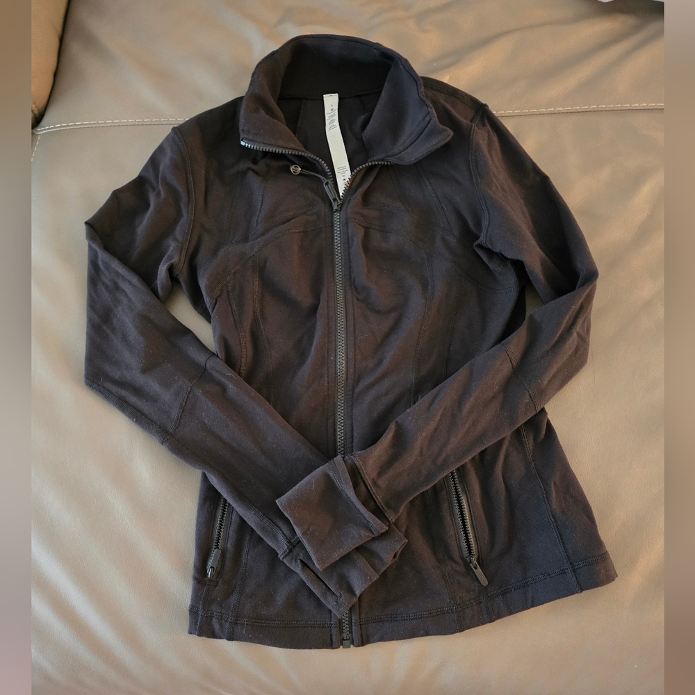 Lululemon define zip up